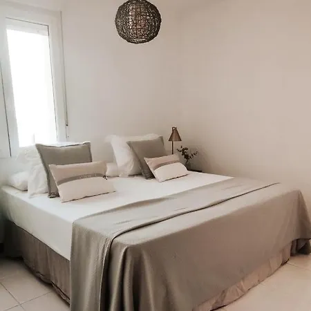 Castellanos Nº 8 Apartamento *